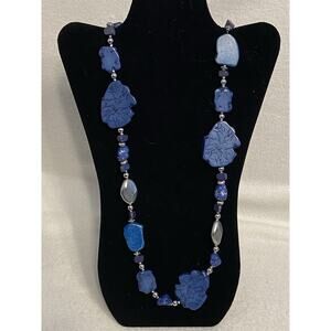 Vintage Signed CHICO’S blue&white Lucite Chunky Lariat Statment Necklace